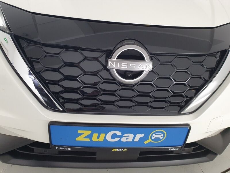 More views of Nissan Juke