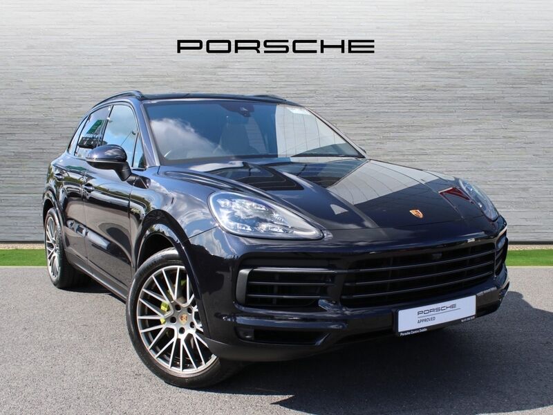More views of Porsche Cayenne