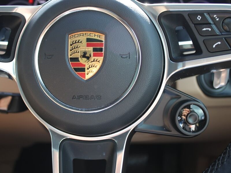 More views of Porsche Cayenne