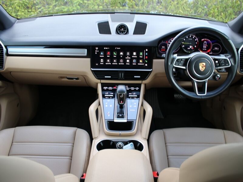 More views of Porsche Cayenne