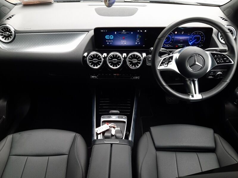 More views of Mercedes-Benz EQA