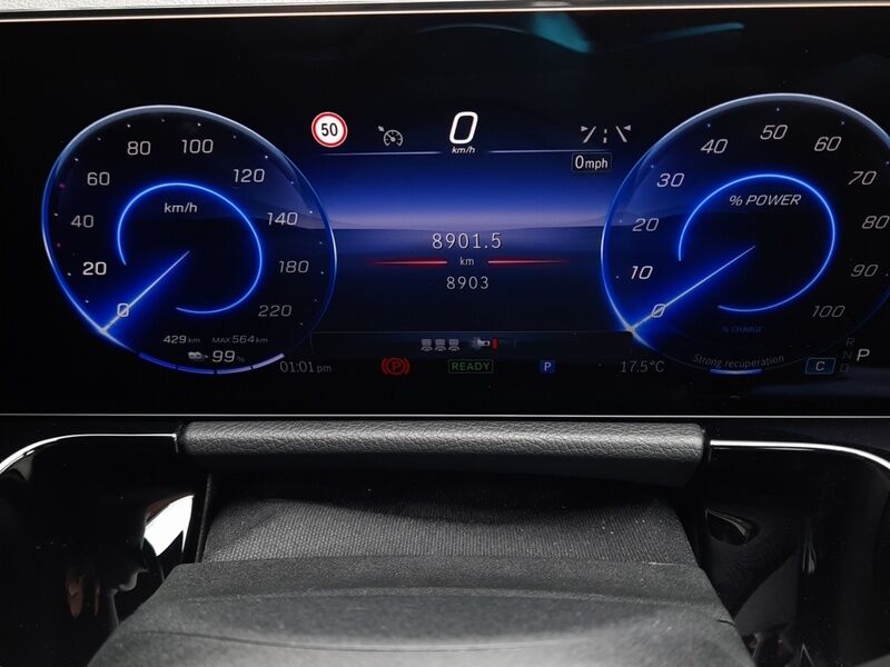 More views of Mercedes-Benz EQA