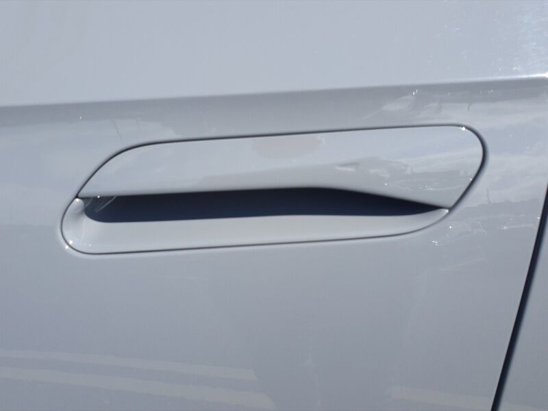 More views of Volkswagen ID.4