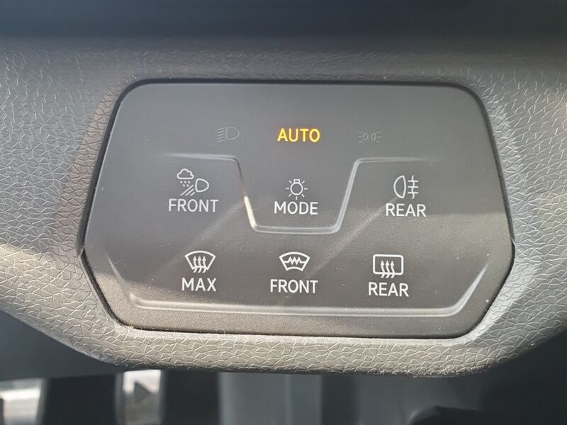 More views of Volkswagen ID.4