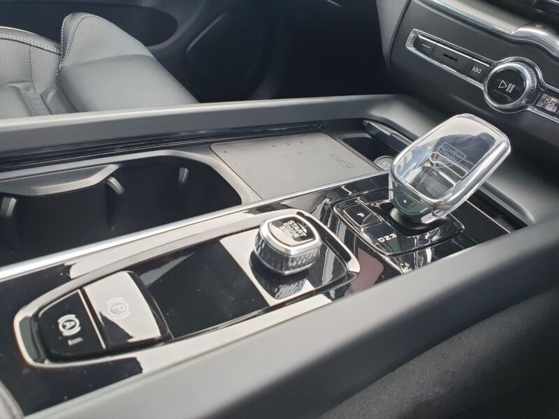 More views of Volvo XC60