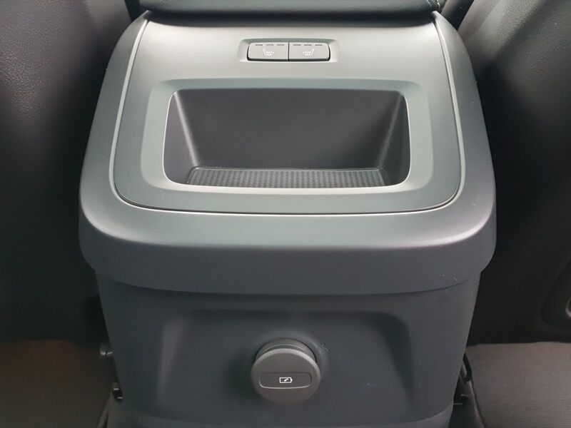 More views of Volvo XC60
