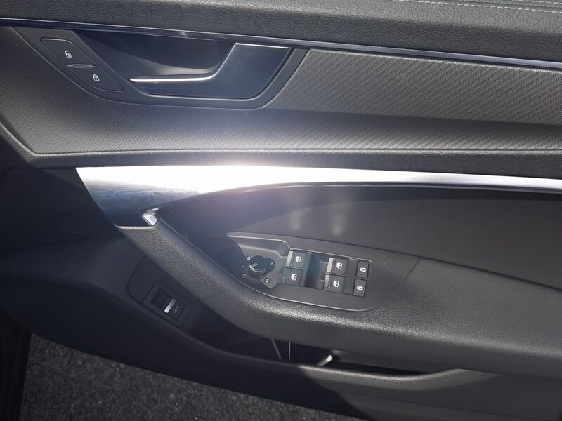 More views of Audi A6