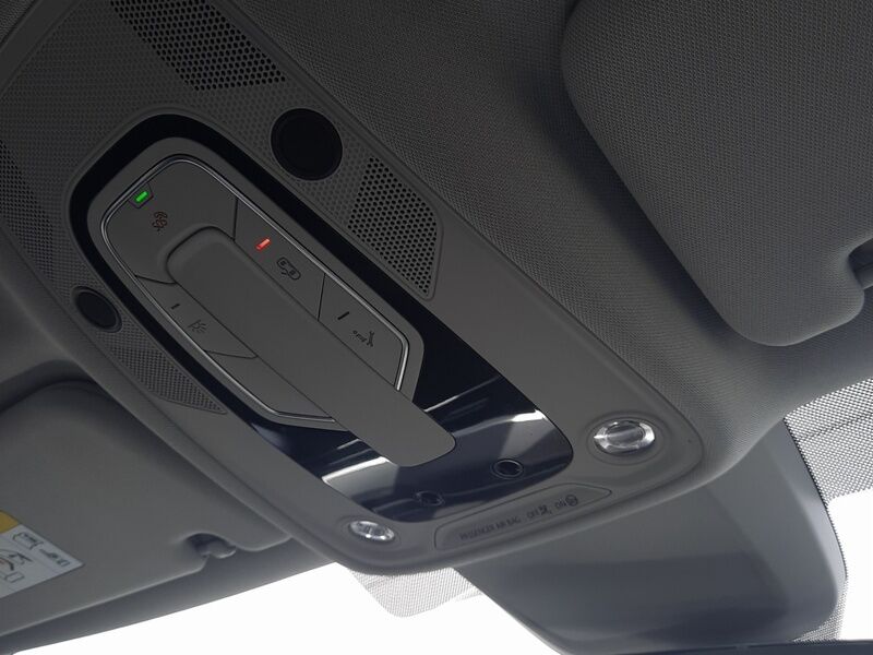 More views of Audi A6