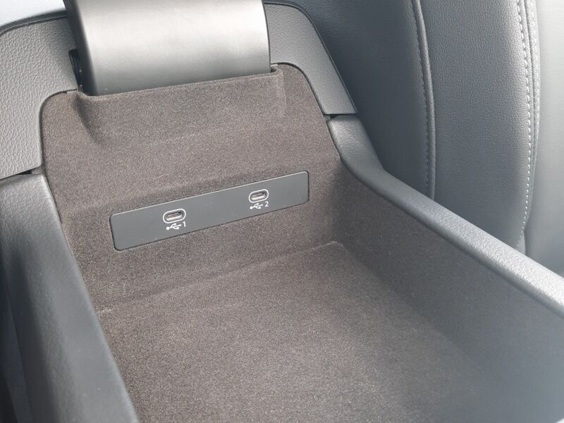 More views of Audi A6