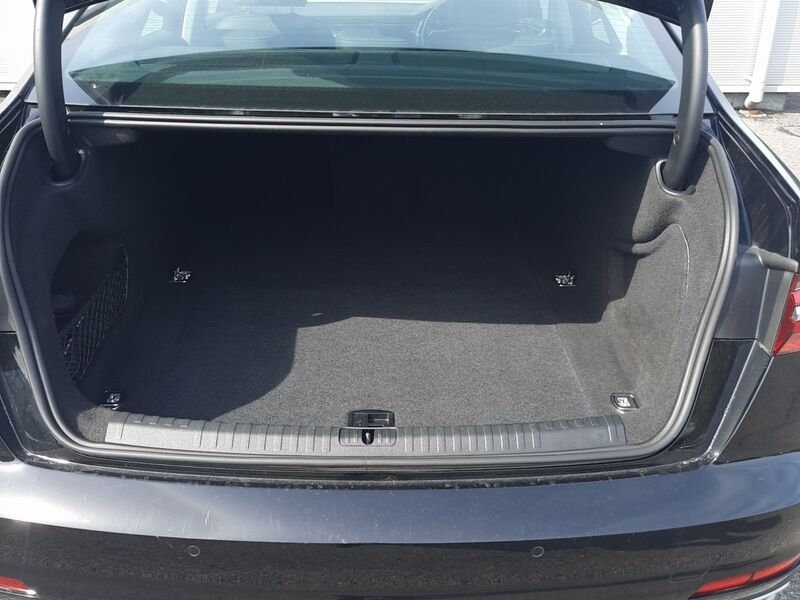 More views of Audi A6