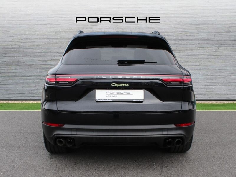 More views of Porsche Cayenne