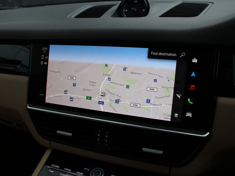 More views of Porsche Cayenne