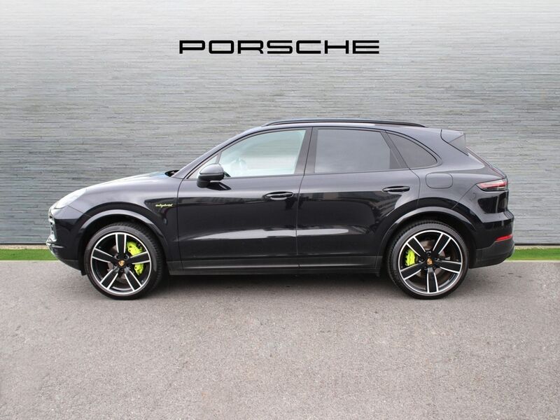 More views of Porsche Cayenne