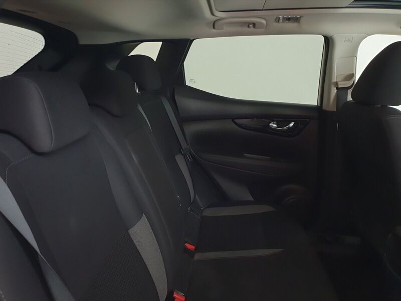 More views of Nissan QASHQAI