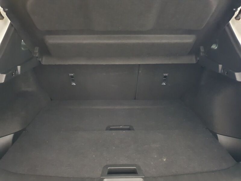 More views of Nissan QASHQAI