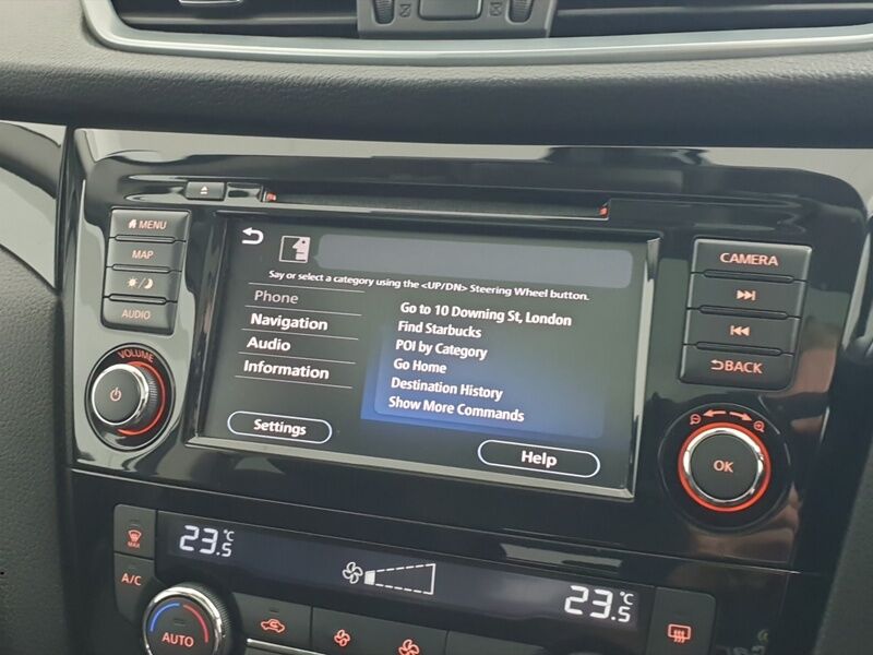 More views of Nissan QASHQAI
