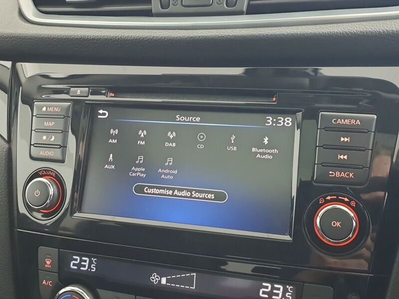 More views of Nissan QASHQAI