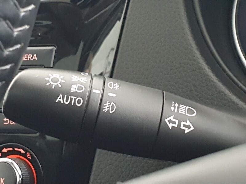 More views of Nissan QASHQAI