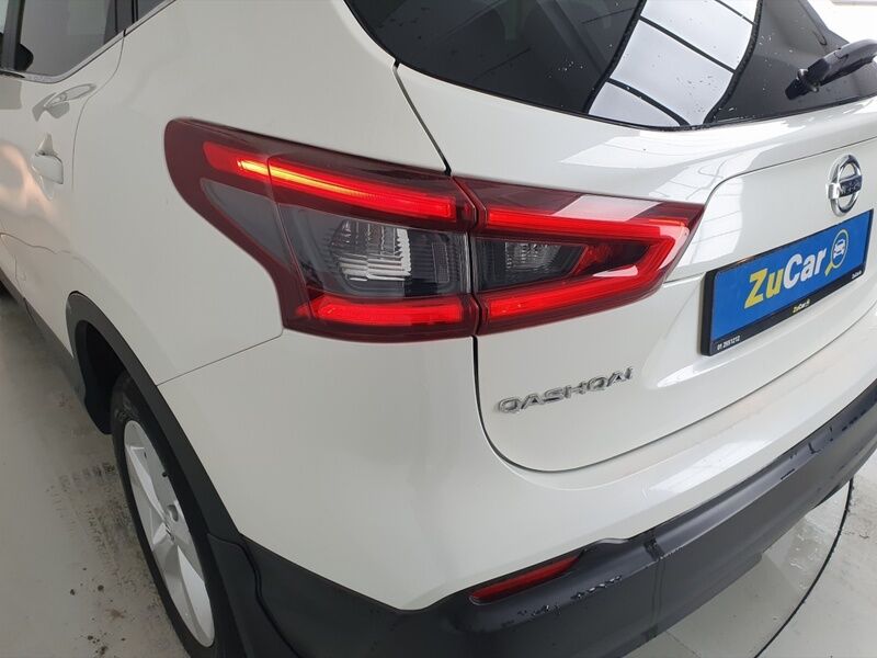 More views of Nissan QASHQAI