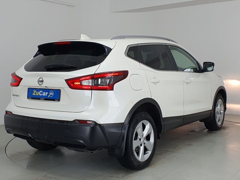 More views of Nissan QASHQAI