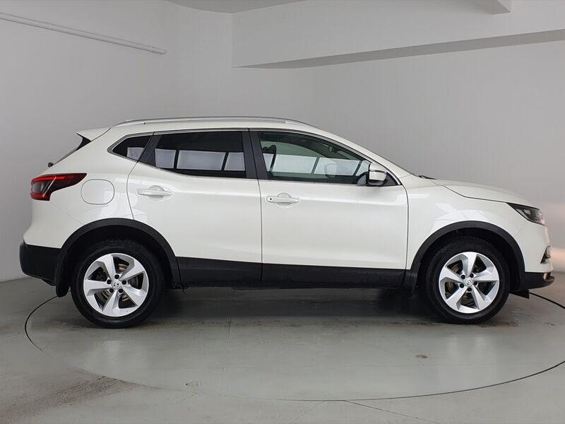 More views of Nissan QASHQAI