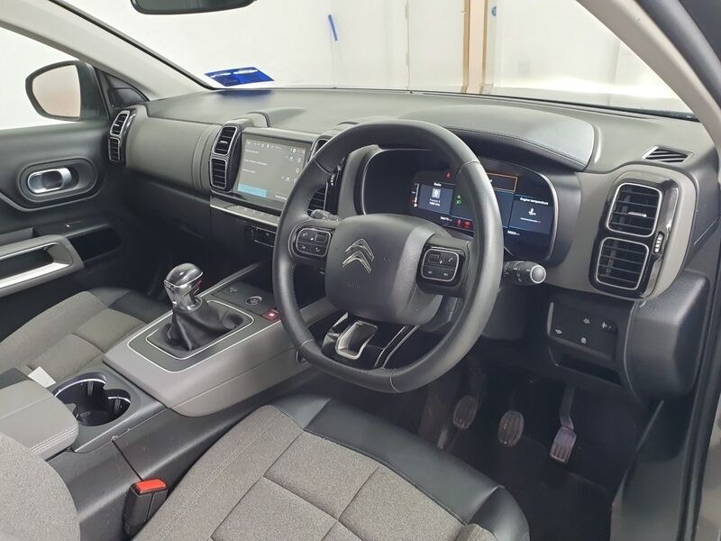 More views of Citroen C5 Aircross