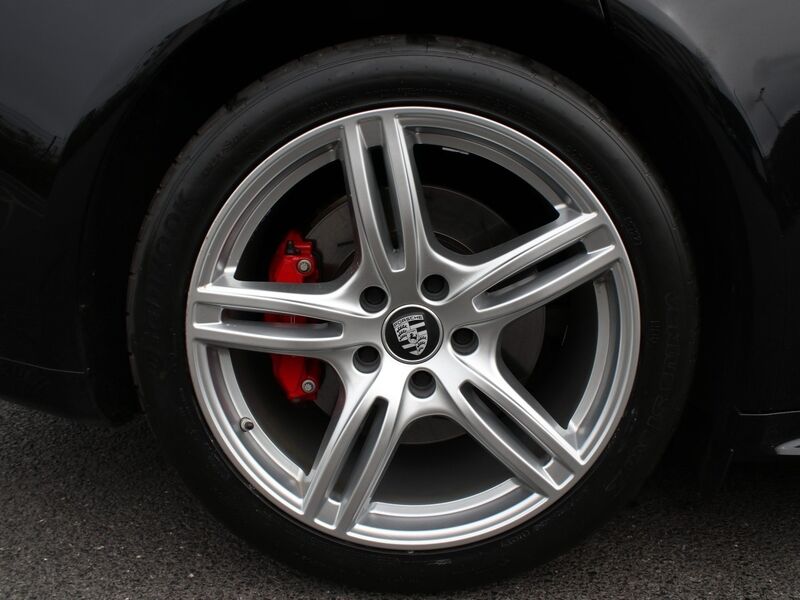 More views of Porsche Panamera