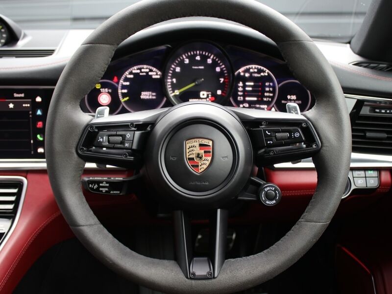 More views of Porsche Panamera