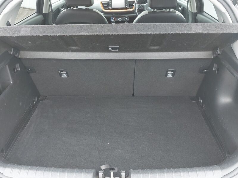 More views of Kia Stonic