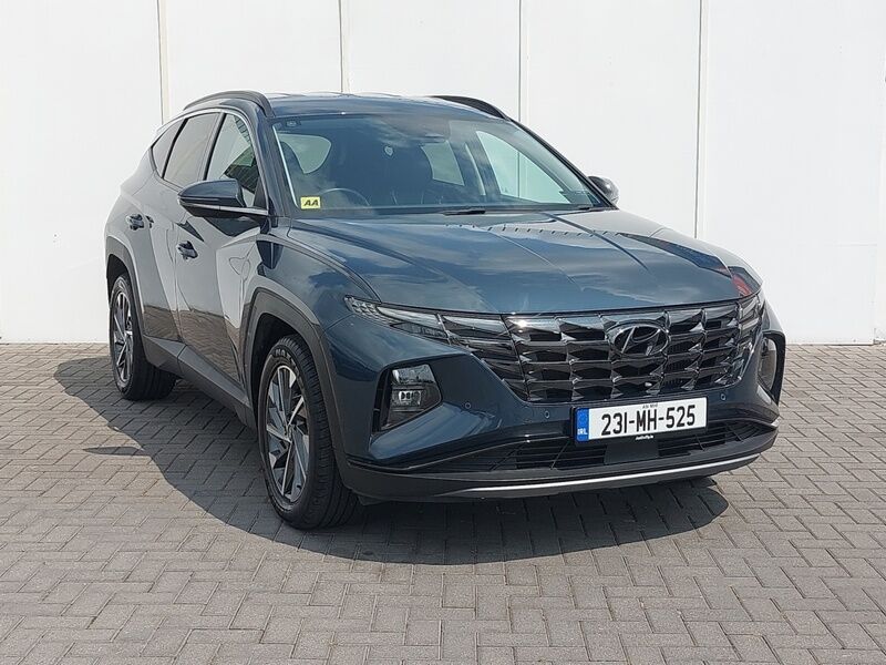 More views of Hyundai Tucson