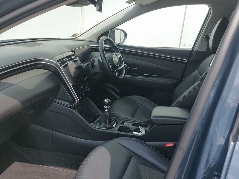 More views of Hyundai Tucson