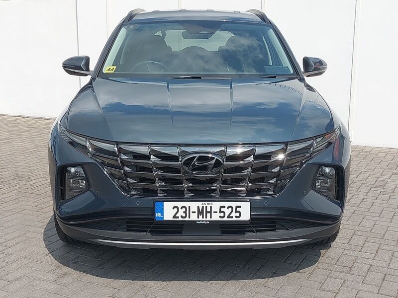 More views of Hyundai Tucson