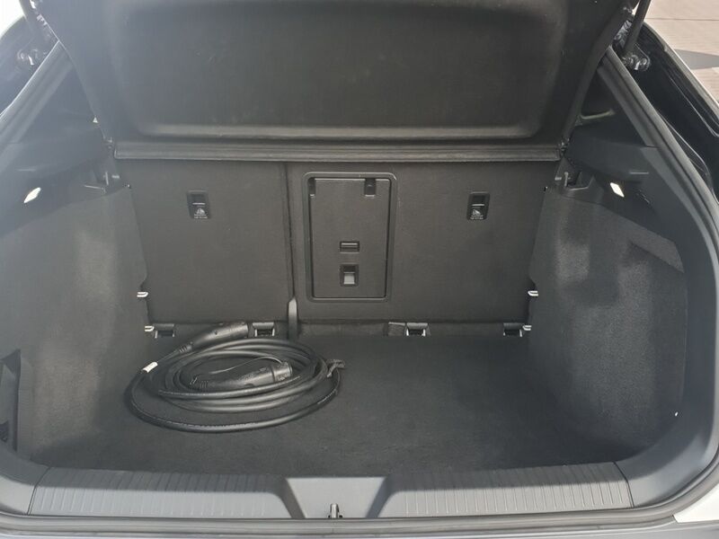 More views of Volkswagen ID.4
