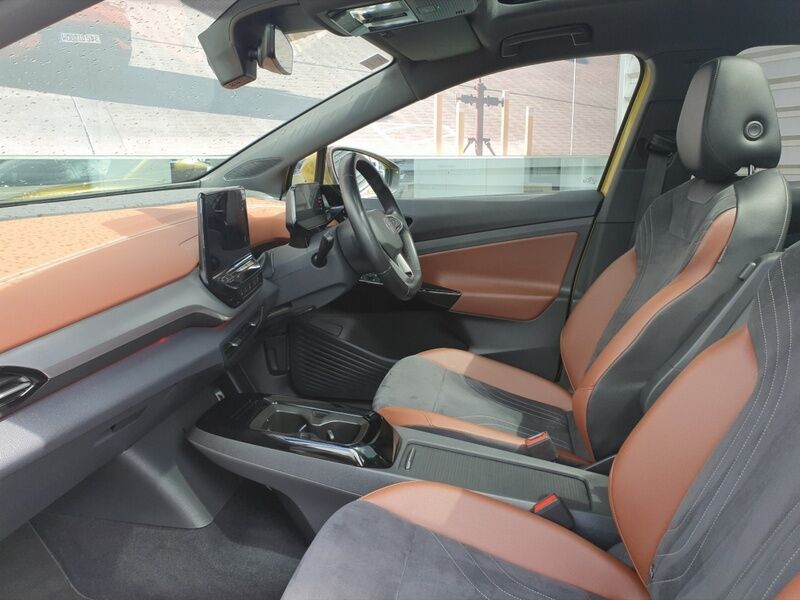 More views of Volkswagen ID.4