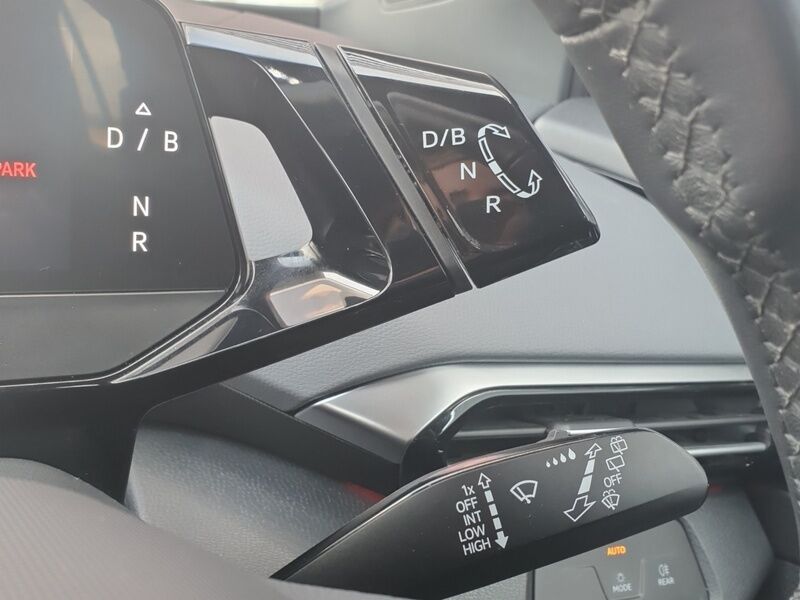 More views of Volkswagen ID.4