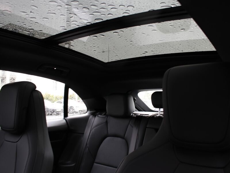 More views of Porsche Macan