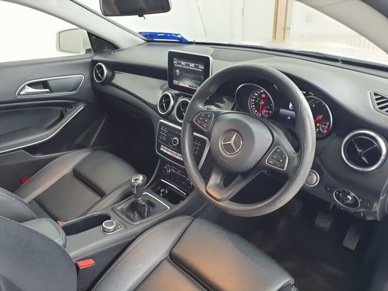 More views of Mercedes-Benz CLA