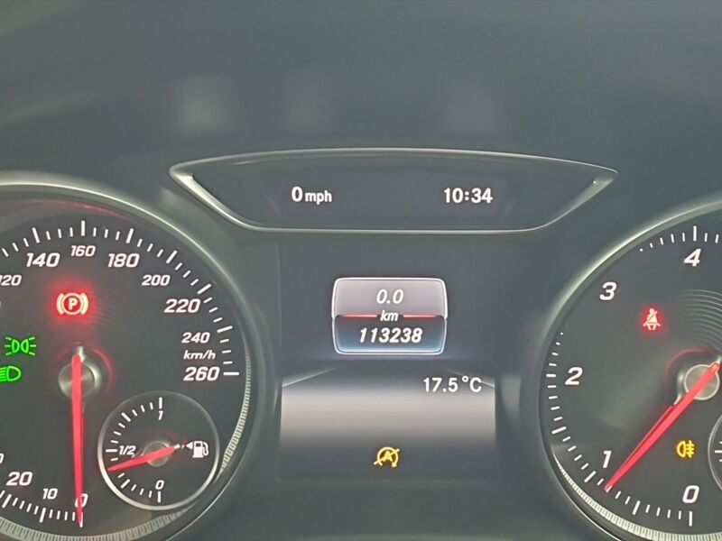 More views of Mercedes-Benz CLA