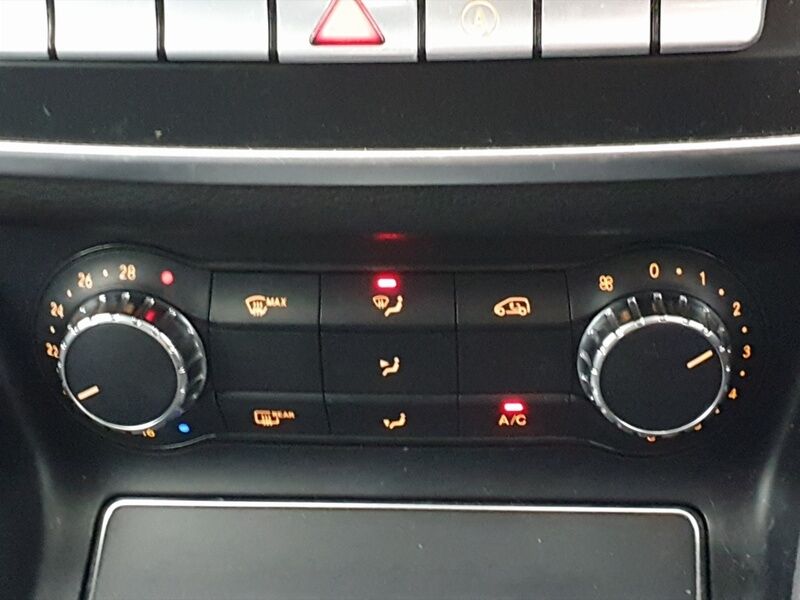 More views of Mercedes-Benz CLA