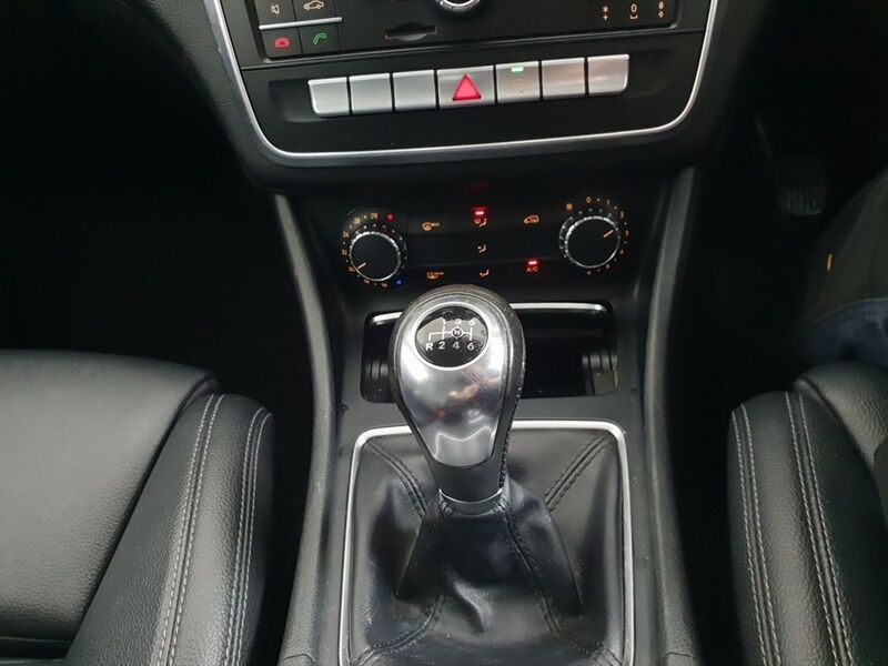 More views of Mercedes-Benz CLA
