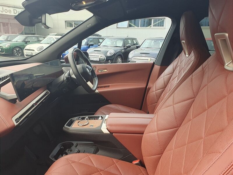 More views of BMW iX