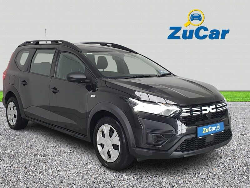 More views of Dacia Jogger