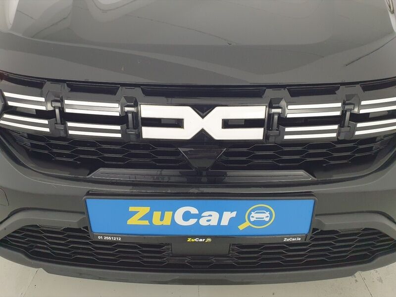 More views of Dacia Jogger