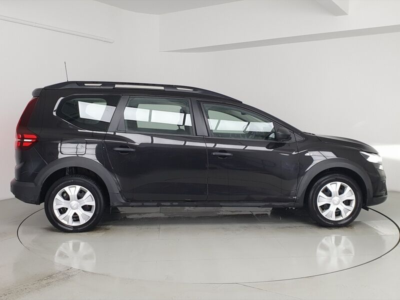 More views of Dacia Jogger