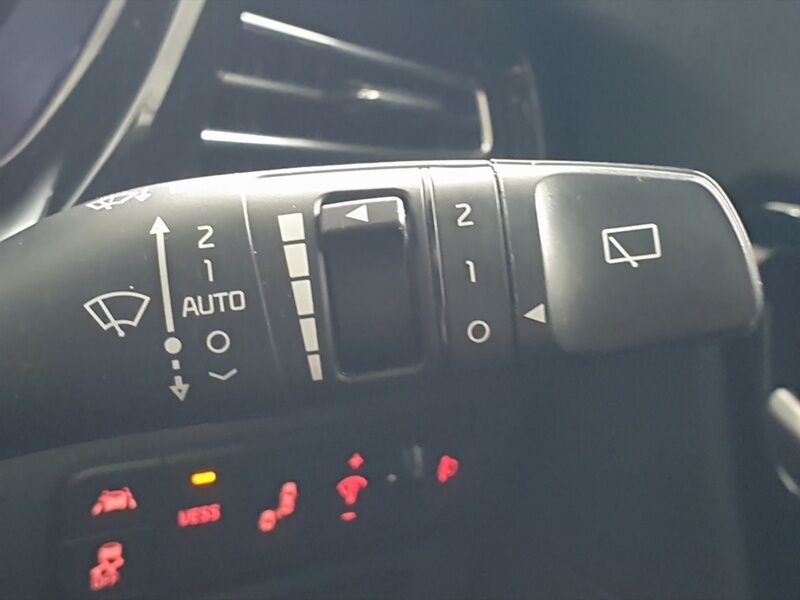 More views of Kia E-Niro