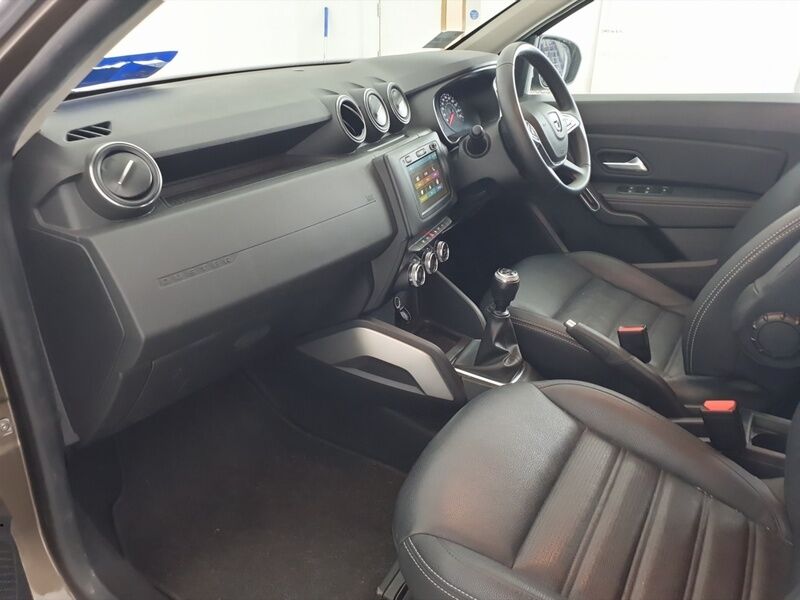 More views of Dacia Duster