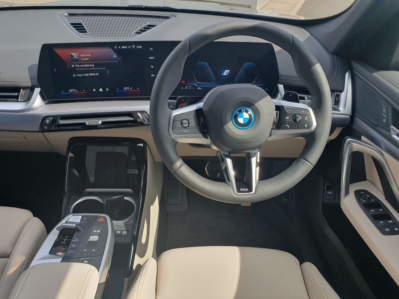 More views of BMW X1