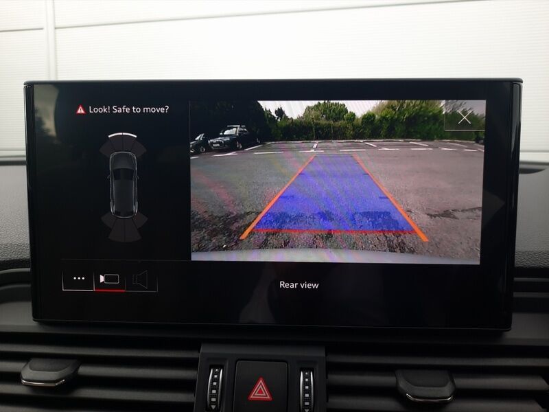 More views of Audi Q5