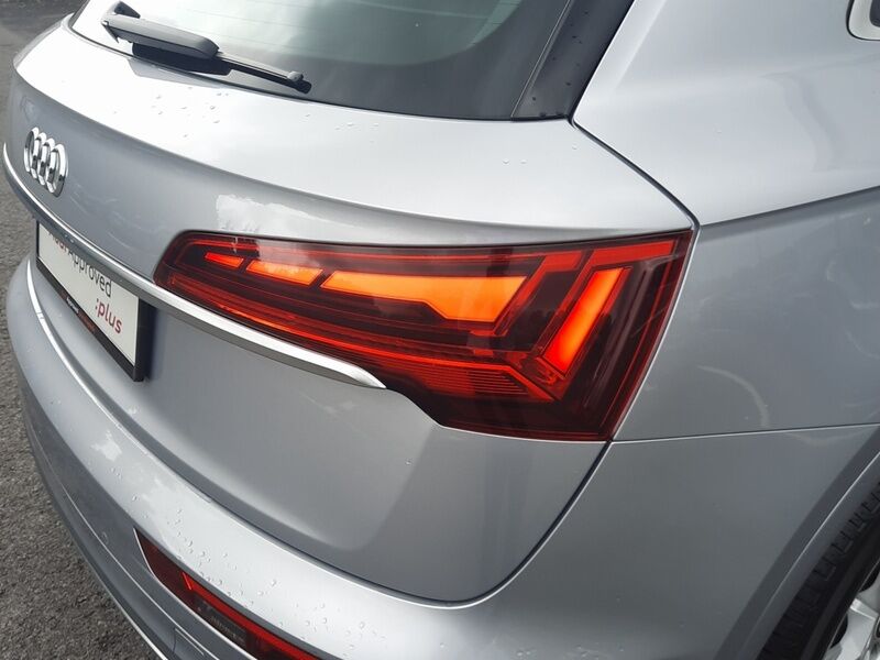 More views of Audi Q5