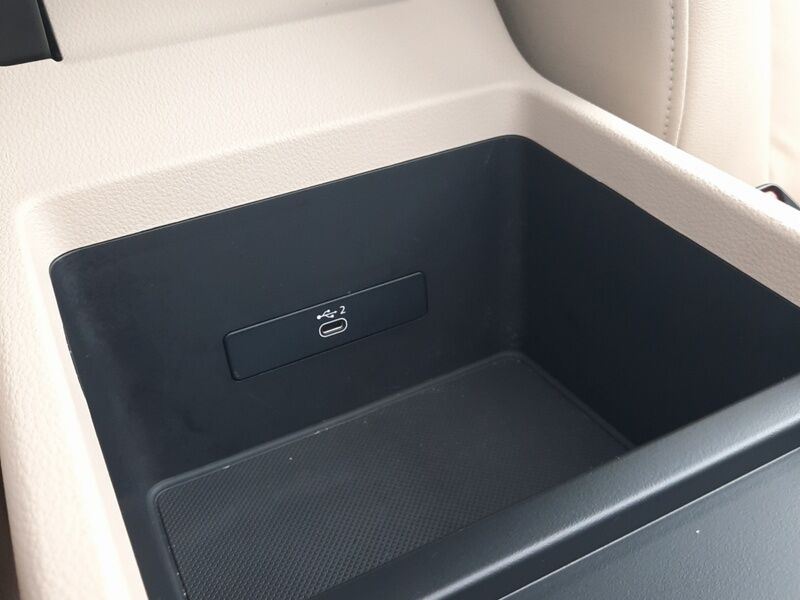 More views of Audi Q5